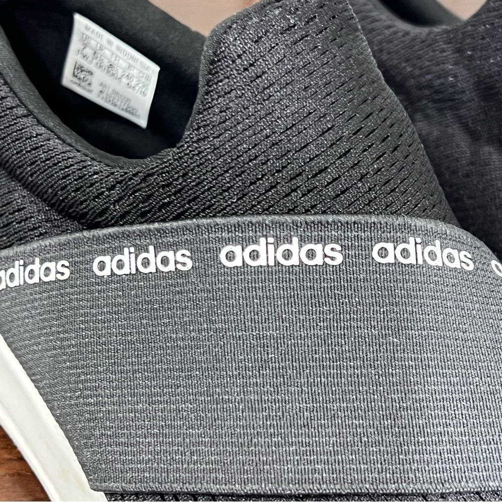 Adidas cloud foam mesh WoMen's Black Slip-On Shoes light weight & comfy 7  GUC - Picture 15 of 16